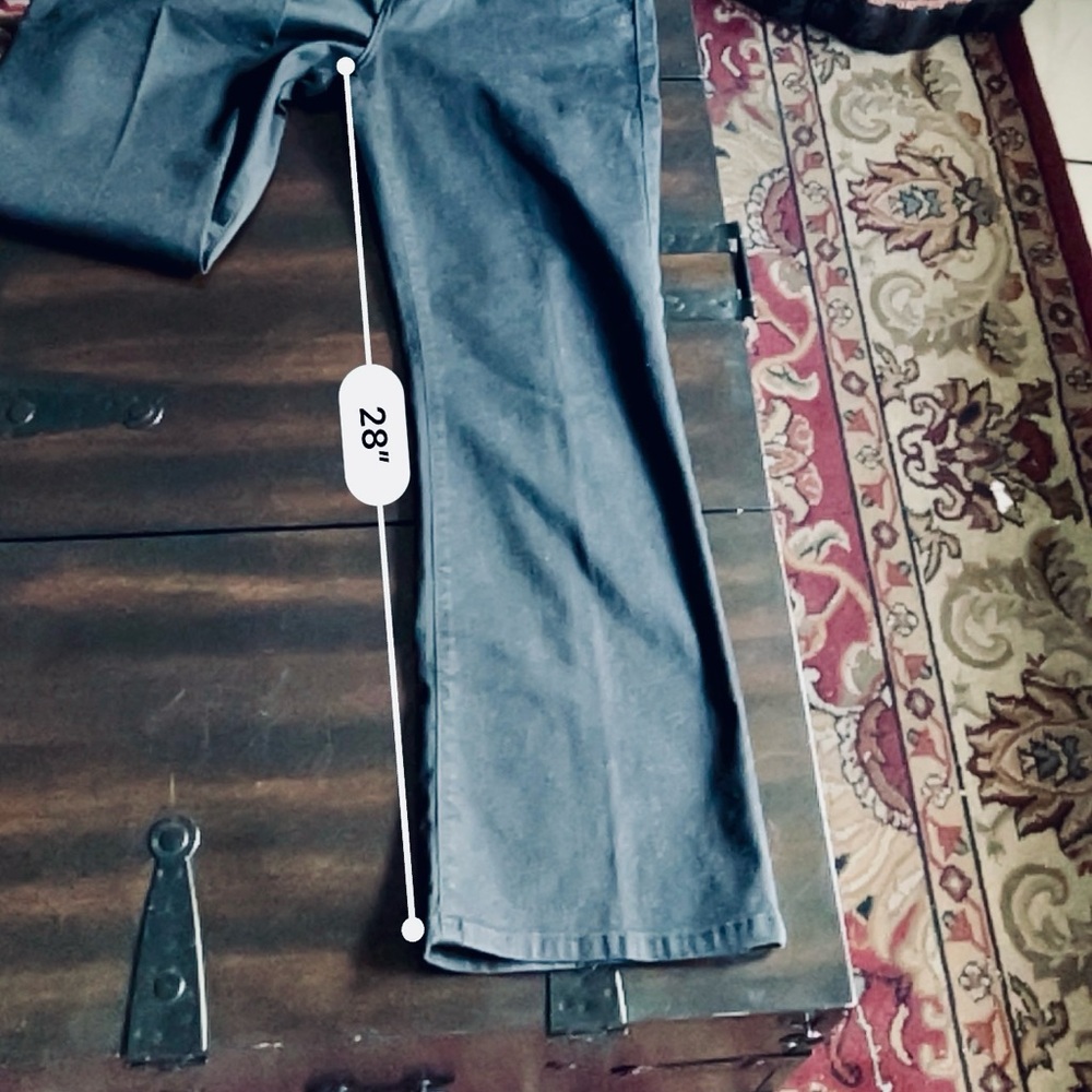 Levi’s 512 Perfectly Slimming Bootcut Jeans - Picture 10 of 11